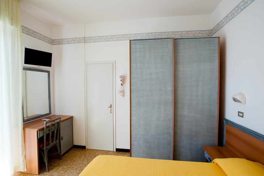 Albergo Villa Mauri Ρίμινι Εξωτερικό φωτογραφία
